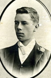 Charles Hobson (Football 1892).